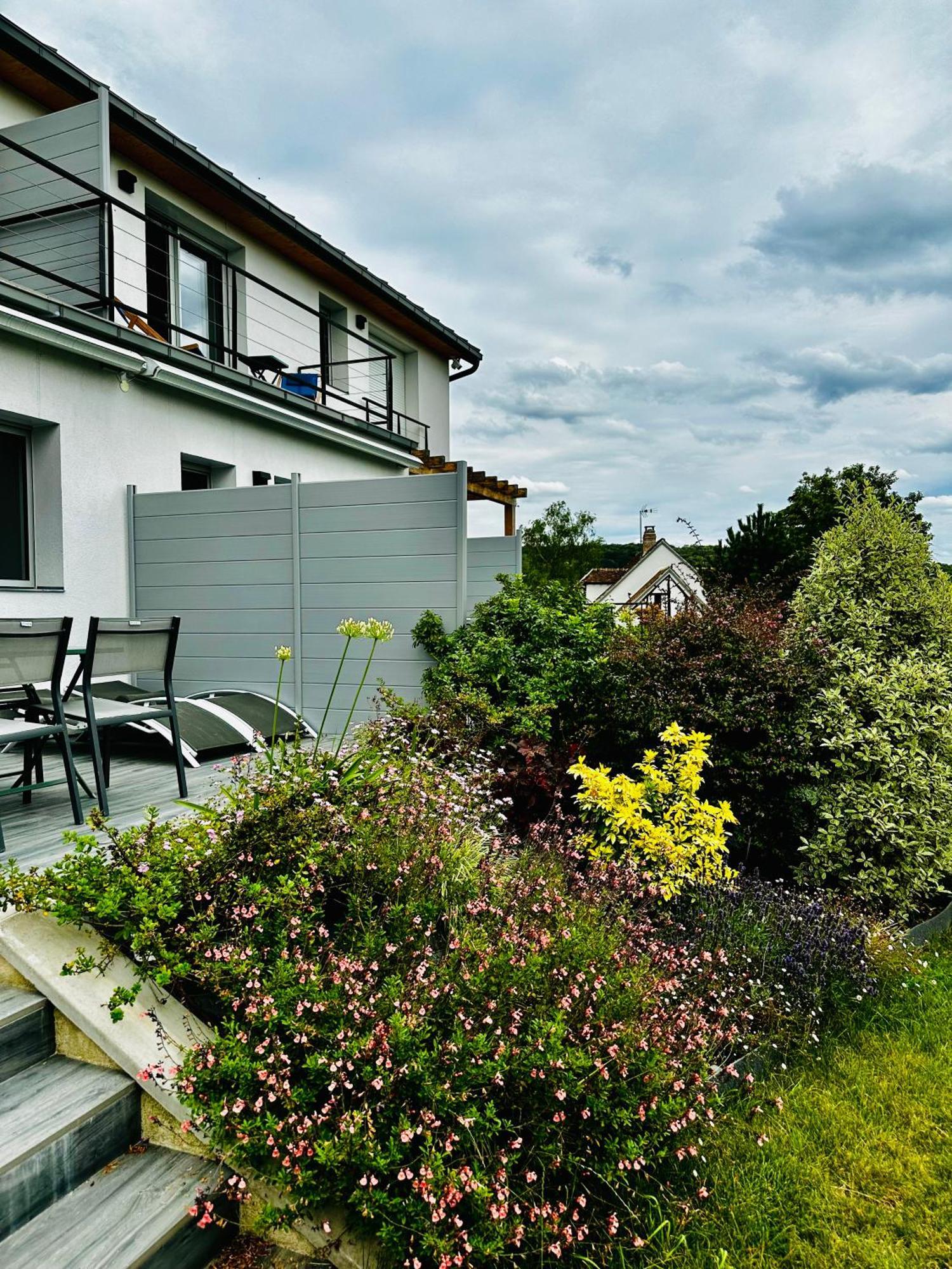 La Villa Perchee Calme, Sauna, Parking Prive Saint-Prix  Exterior photo